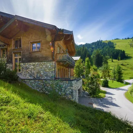 Chalet *